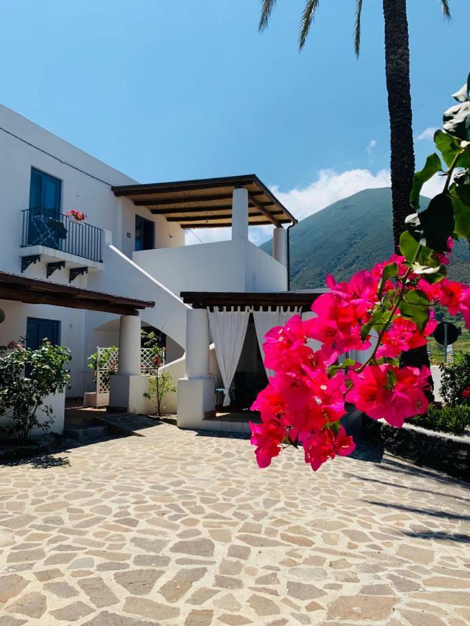 Le Sette Perle Otel Malfa  Oda fotoğraf